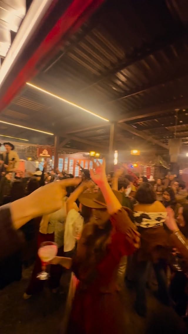 Post 1 by Renan Teixeira on Instagram (video)