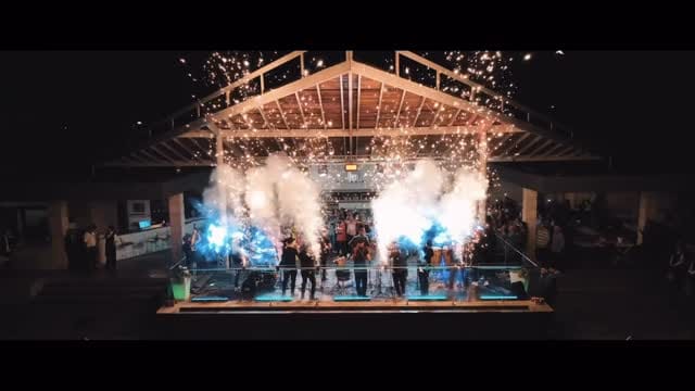 Post 10 by J Santos 🎙 on Instagram (video)