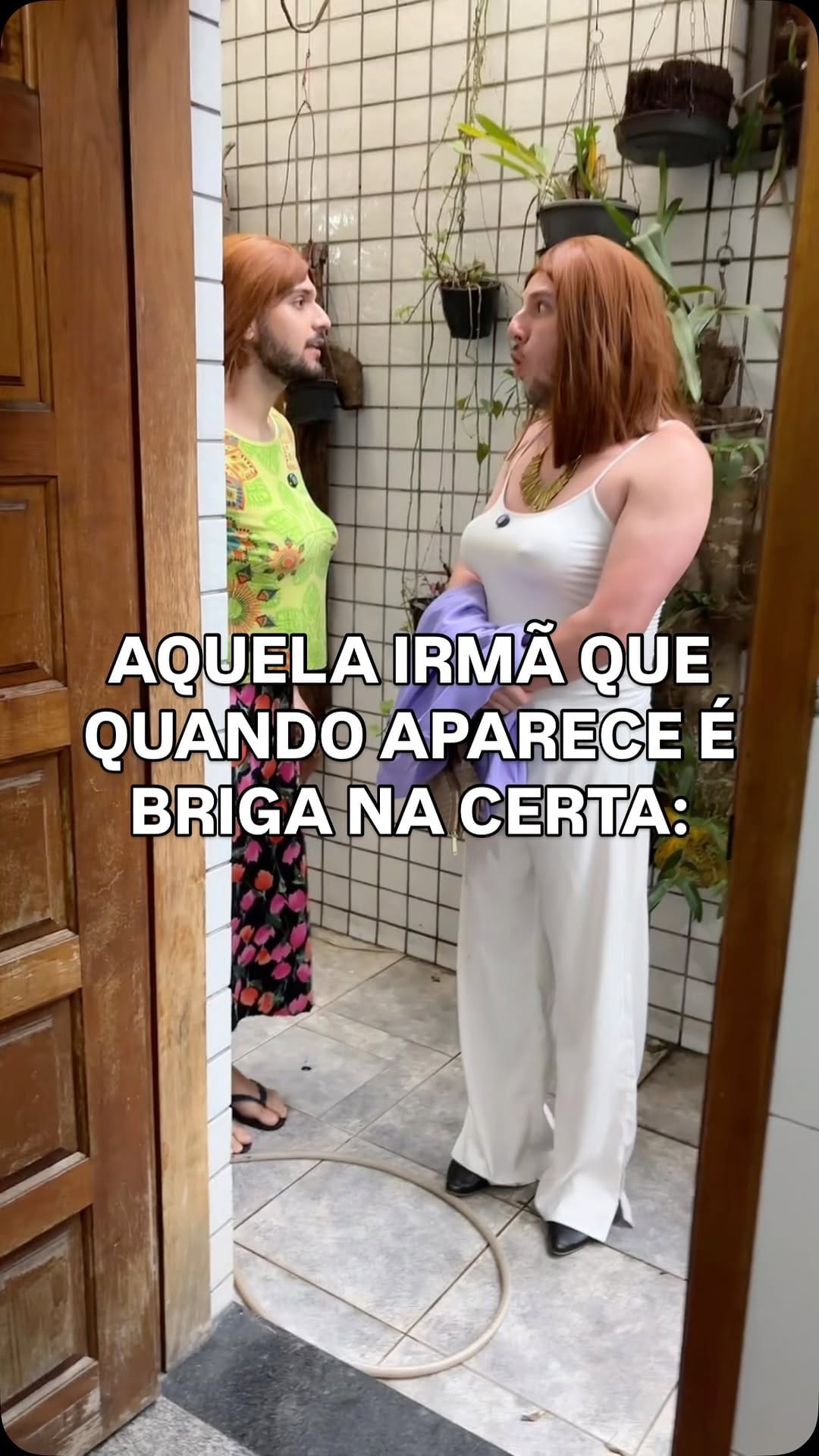 Post 8 by Dri e Rê on Instagram (video)