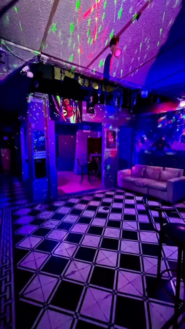 Post 1 by Moishouse chile on Instagram (video)