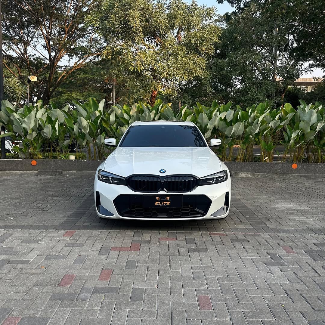 Post 3 by ELITE MOTOR on Instagram (carousel)