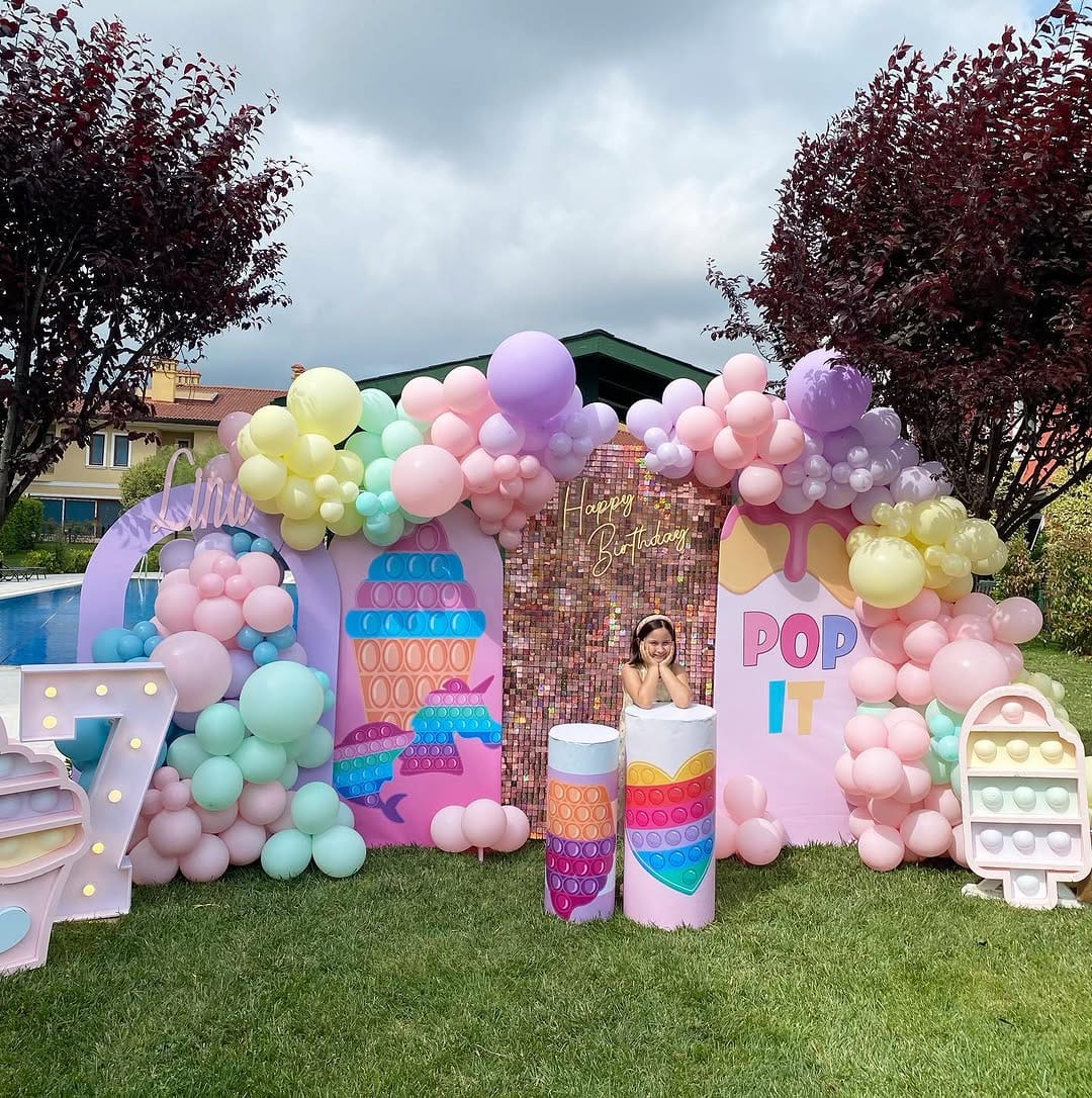 Post 2 by DÜĞÜN | EVENT | ПРАЗДНИКИ on Instagram (carousel)