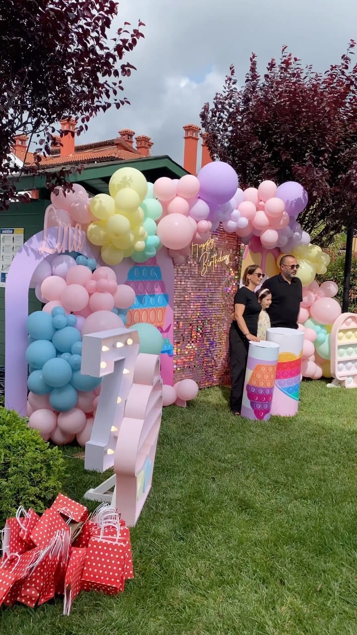 Post 4 by DÜĞÜN | EVENT | ПРАЗДНИКИ on Instagram (video)
