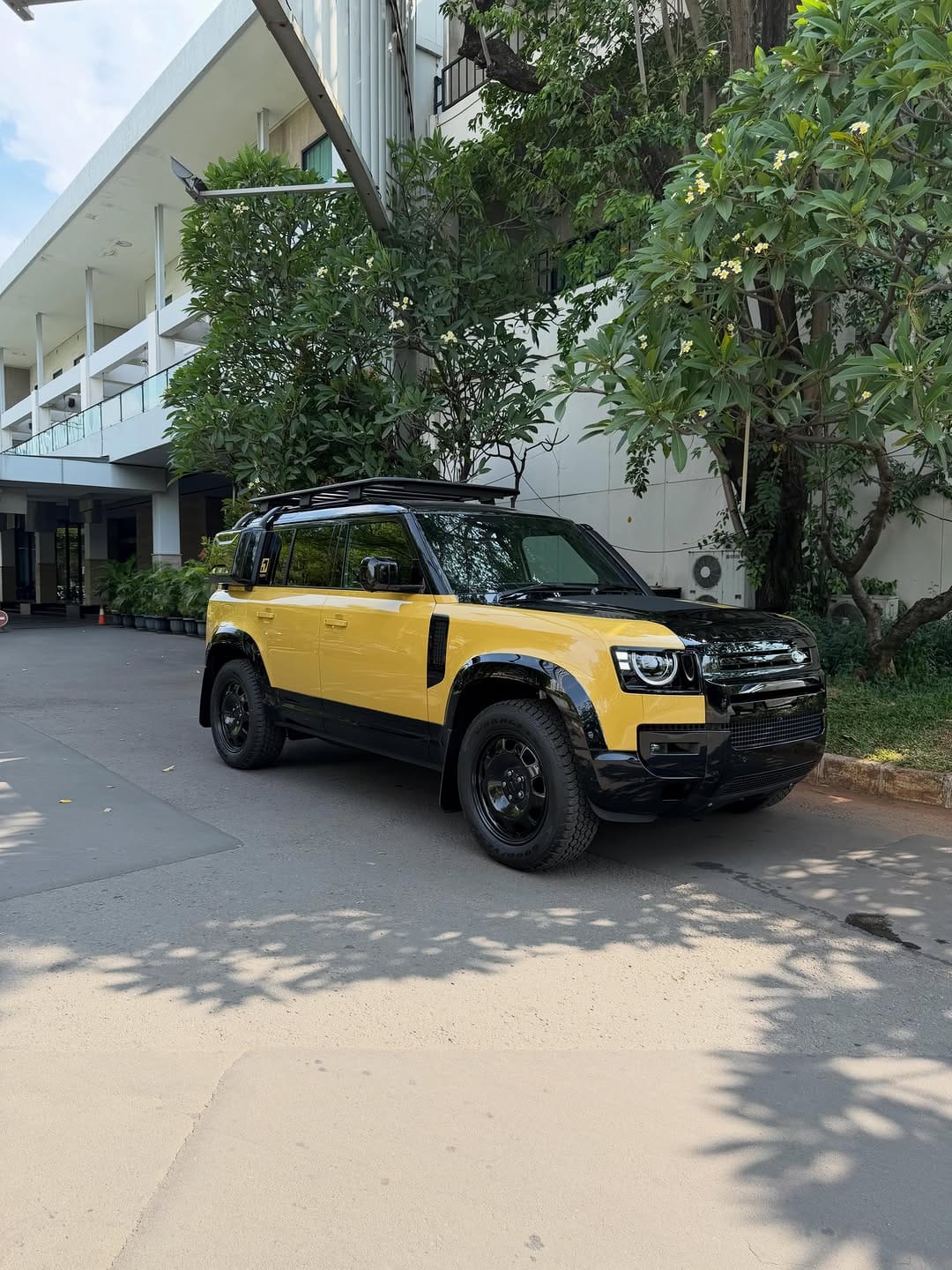 Post 9 by ROYAL AUTOGALLERY on Instagram (carousel)