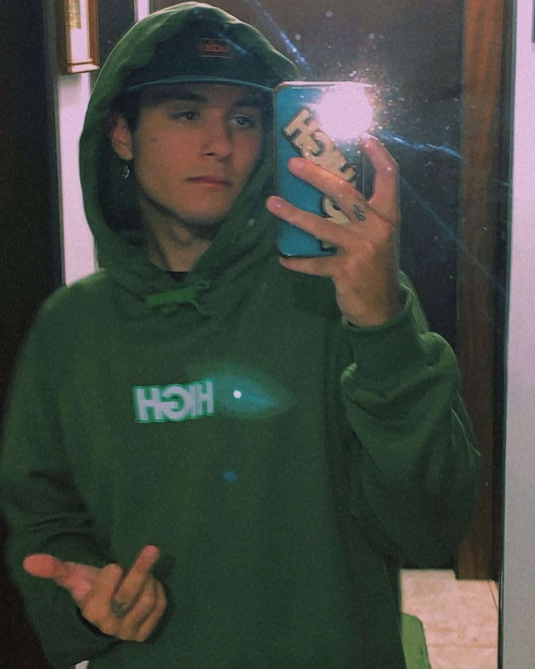 Post 4 by wes on Instagram (carousel)