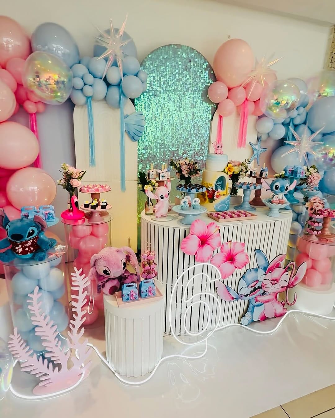 Post 9 by A Boutique Festas on Instagram (carousel)