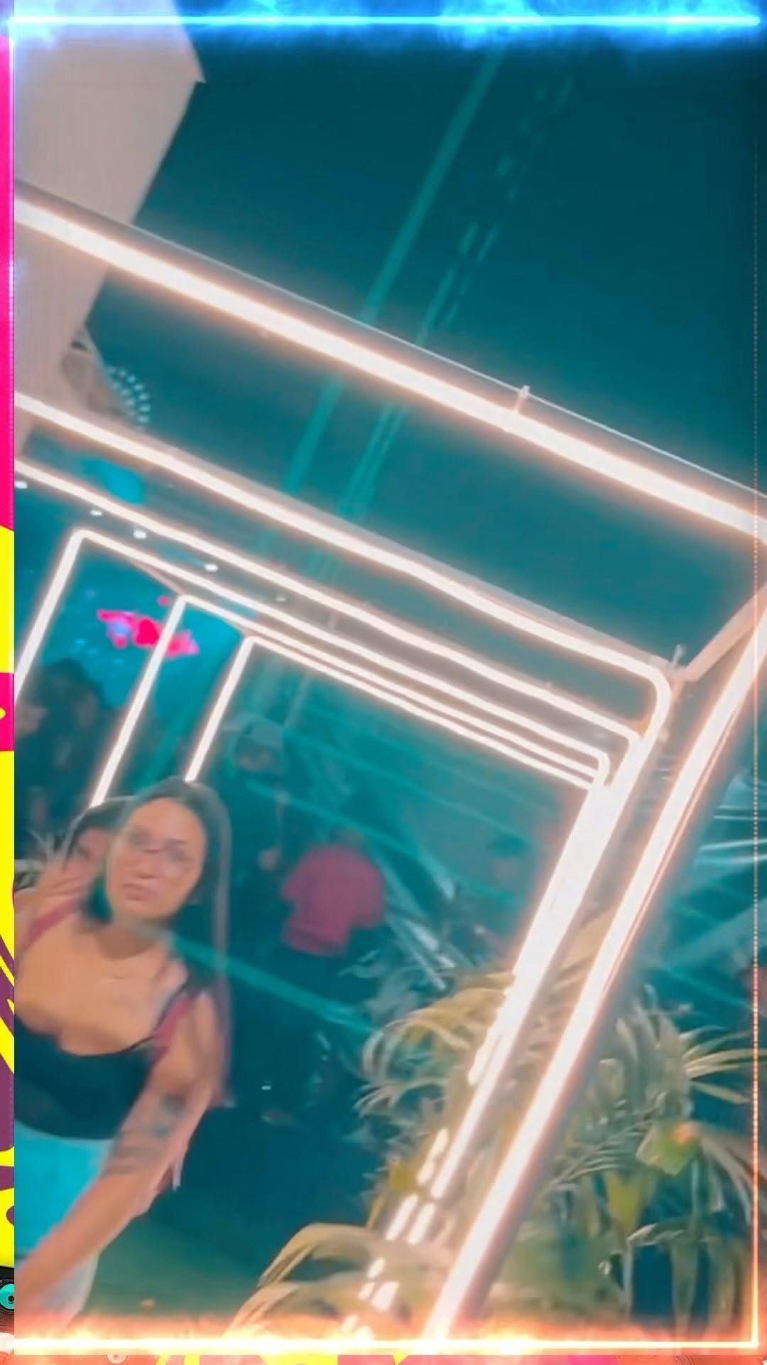 Post 10 by BAILE DO PODEROSO on Instagram (video)