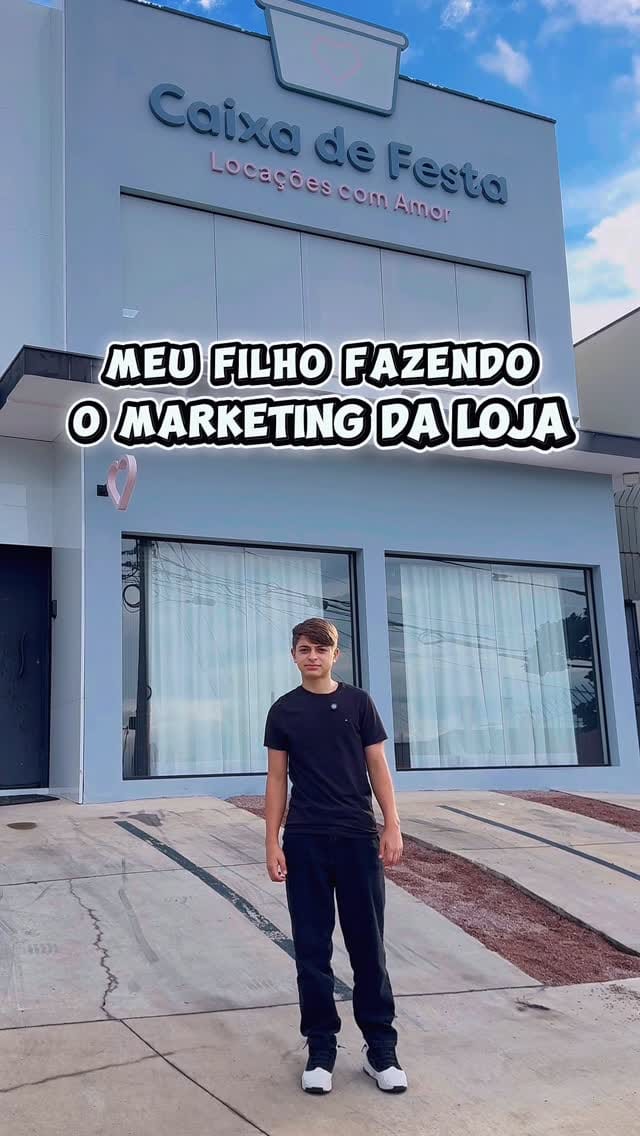 Post 9 by Locações de decorações para festas | Campinas on Instagram (video)