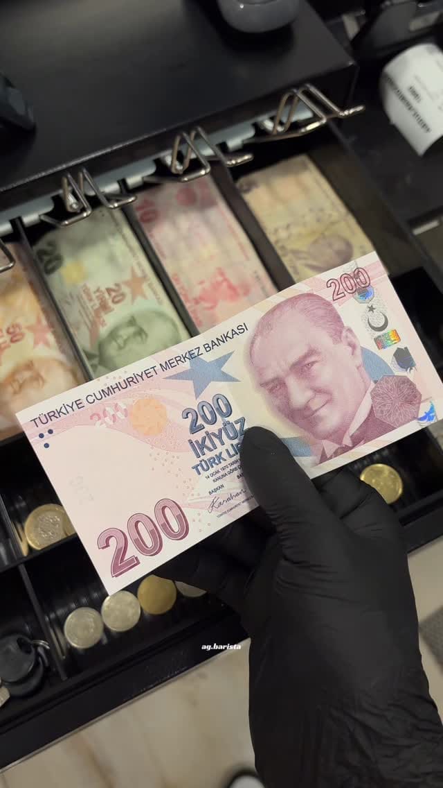 Post 1 by Ahmed Greyr on Instagram (video)