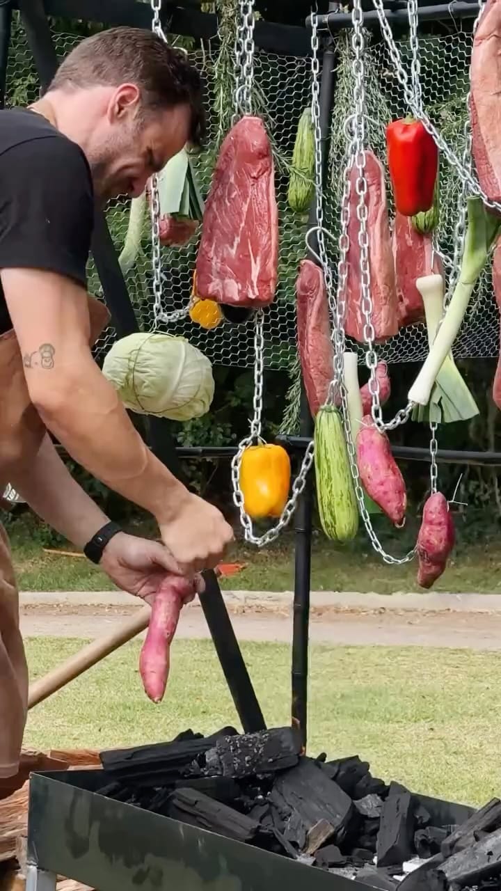 Post 8 by VILLA CASARÃO l CASAMENTOS on Instagram (video)