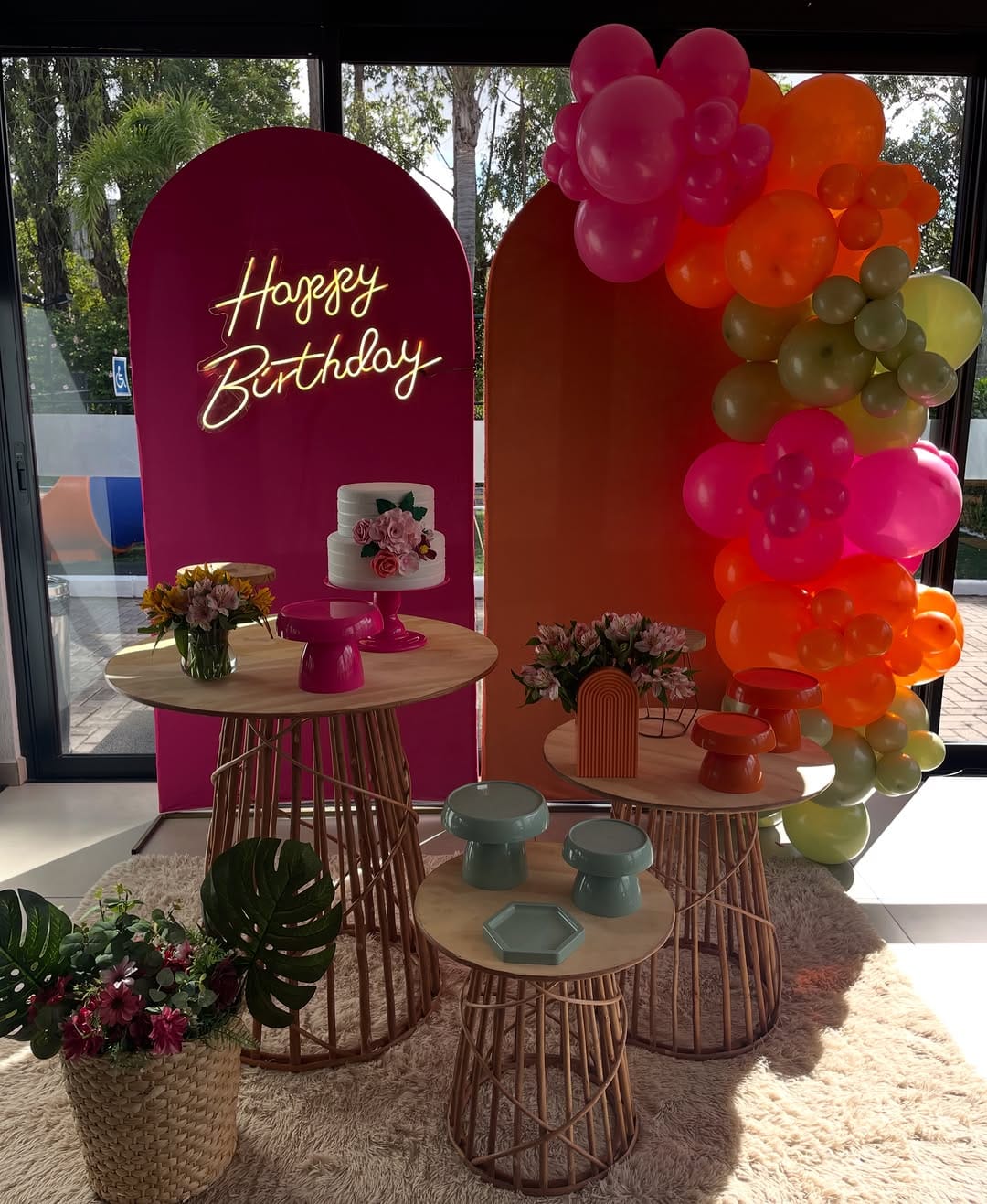 Post 3 by DECORAÇÃO DE FESTAS on Instagram (carousel)
