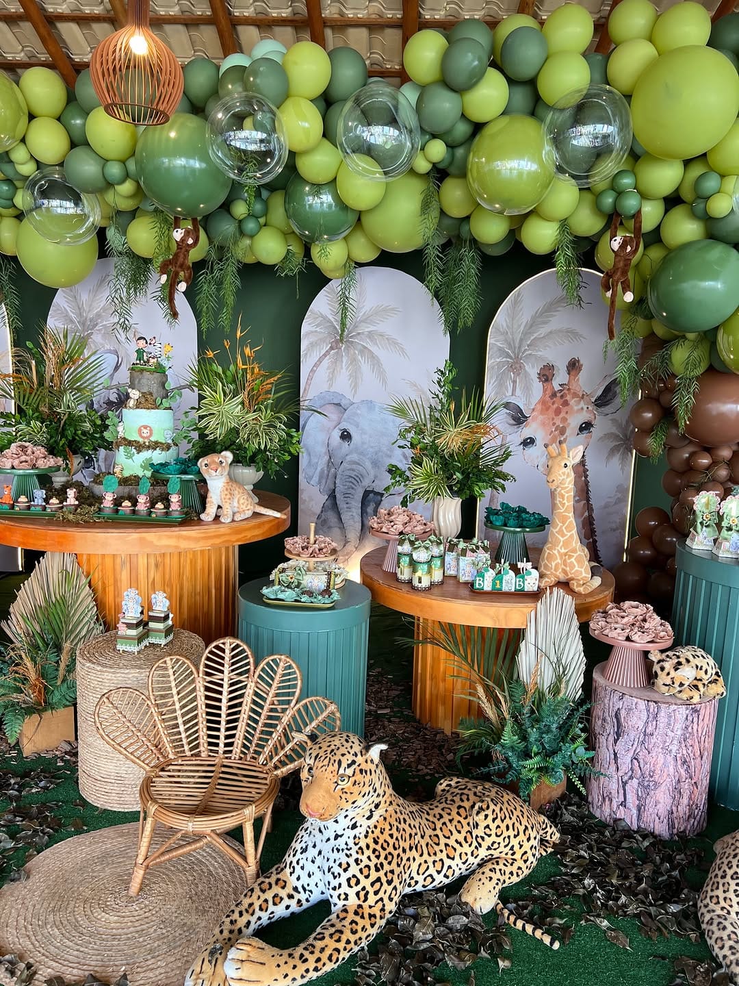 Post 7 by Decorar Festas 🎉 on Instagram (carousel)