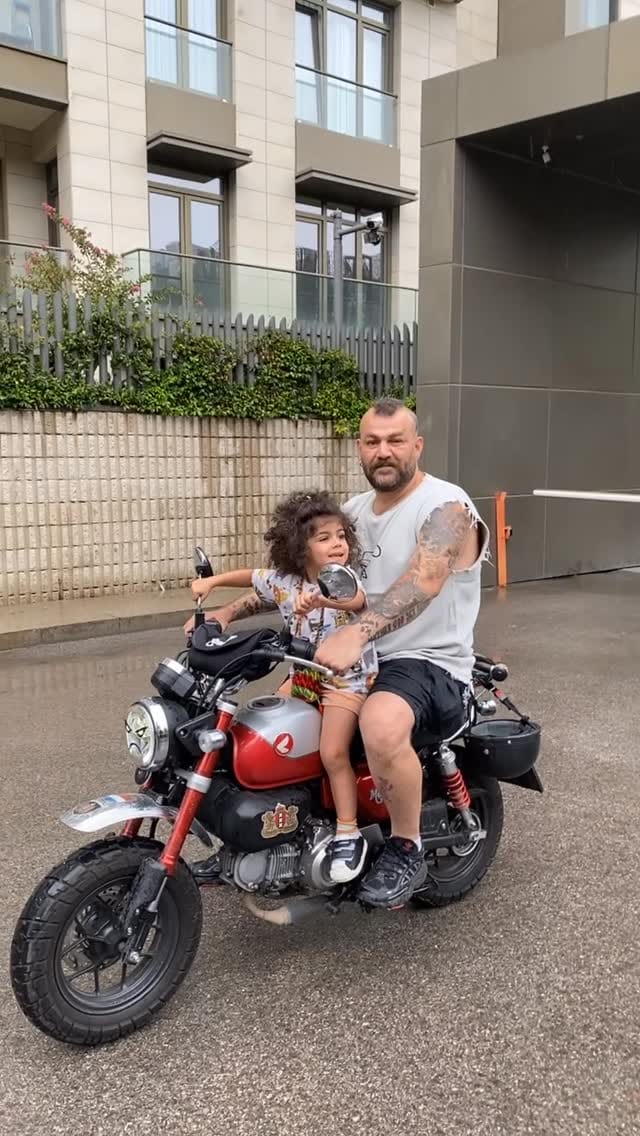 Post 3 by Bahadır Ünlü on Instagram (video)