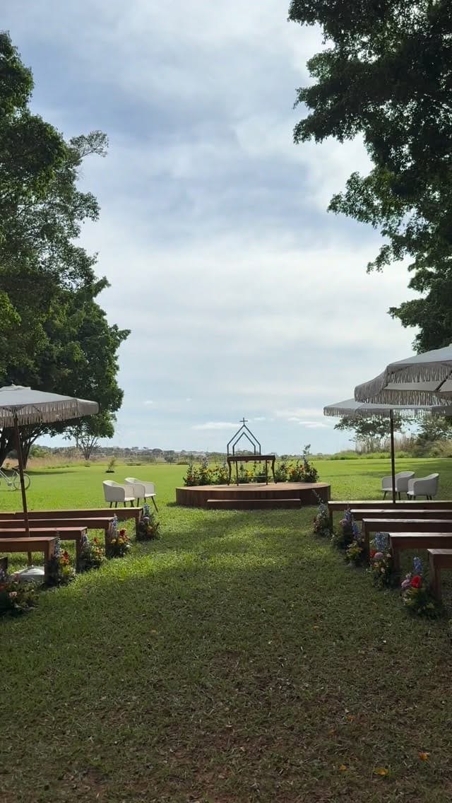 Post 4 by Fazenda Água Limpa on Instagram (video)