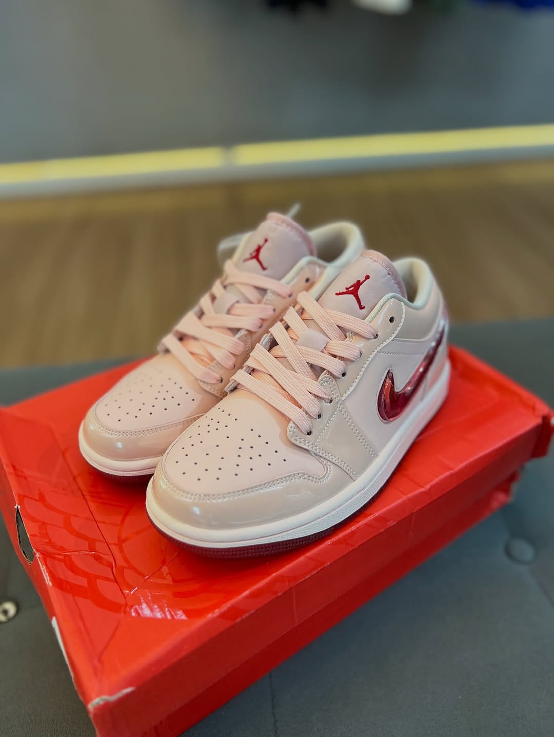 Post 6 by AJ STORE on Instagram (carousel)