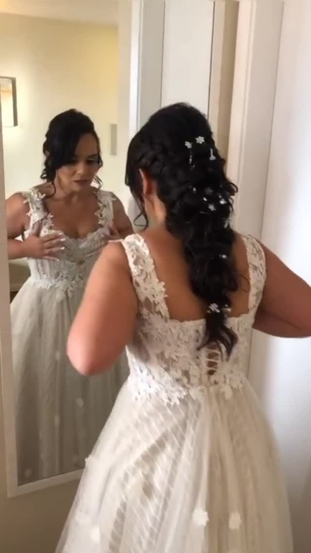 Post 3 by Juliana Santos on Instagram (video)