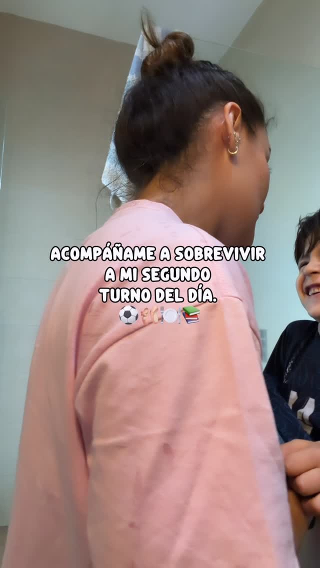 Post 4 by Jacki Flores🌸 on Instagram (video)