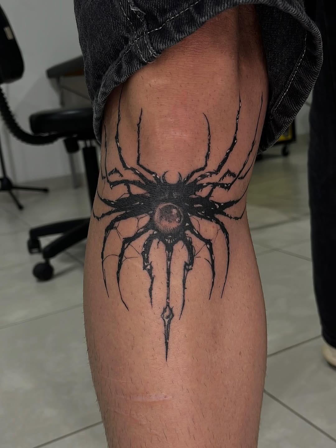 Post 4 by Daiane Body Art on Instagram (carousel)