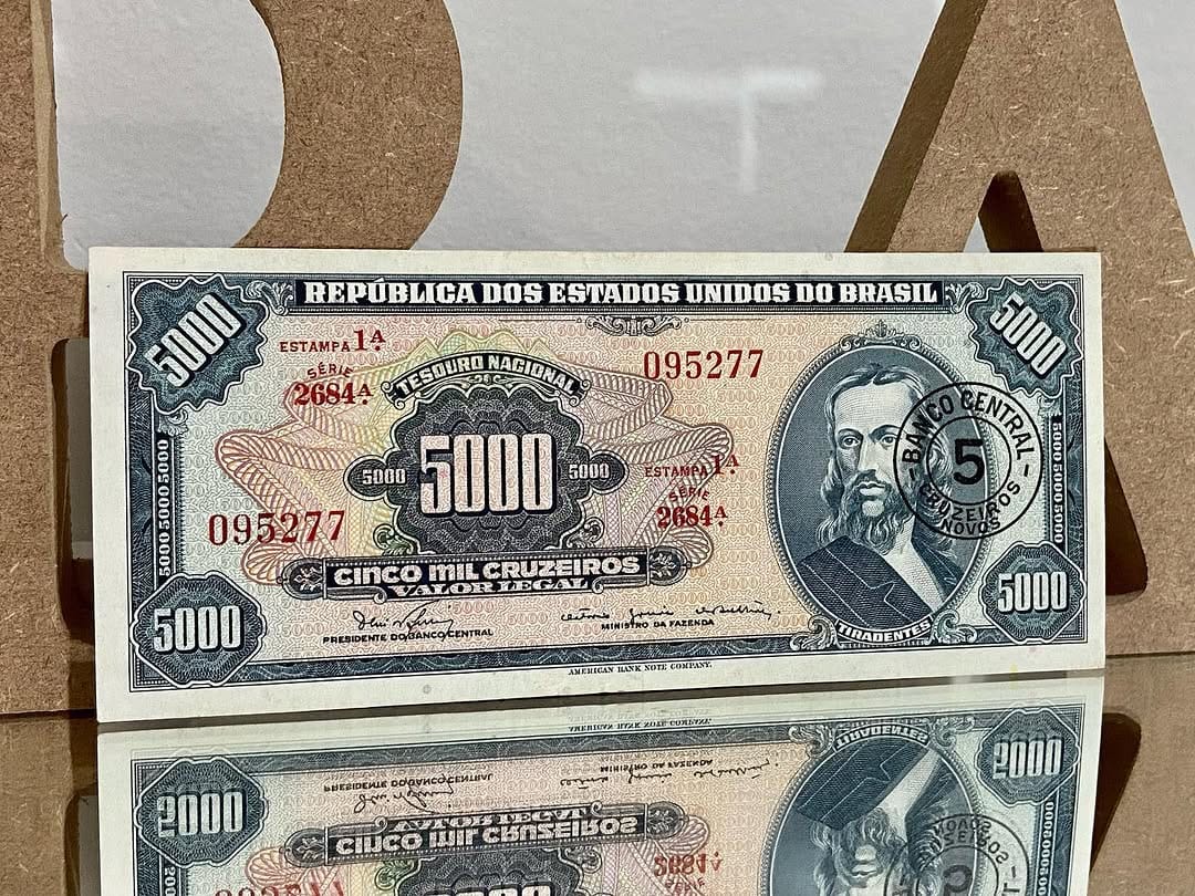 Post 6 by Barão Moedas on Instagram (carousel)