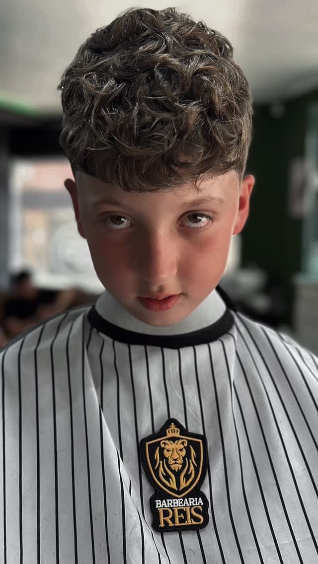 Post 7 by BARBEARIA REIS®️ on Instagram (video)