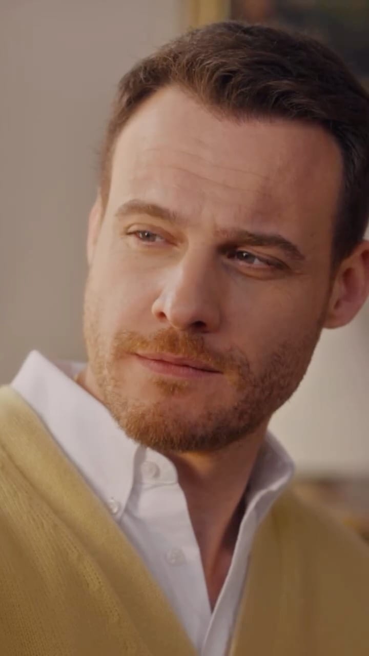 Post 9 by Kerem Bürsin on Instagram (video)