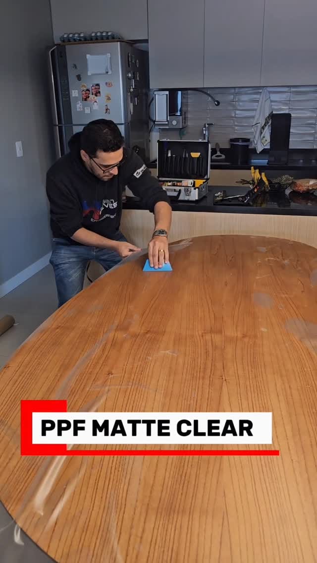 Post 4 by Hussein Revest on Instagram (video)