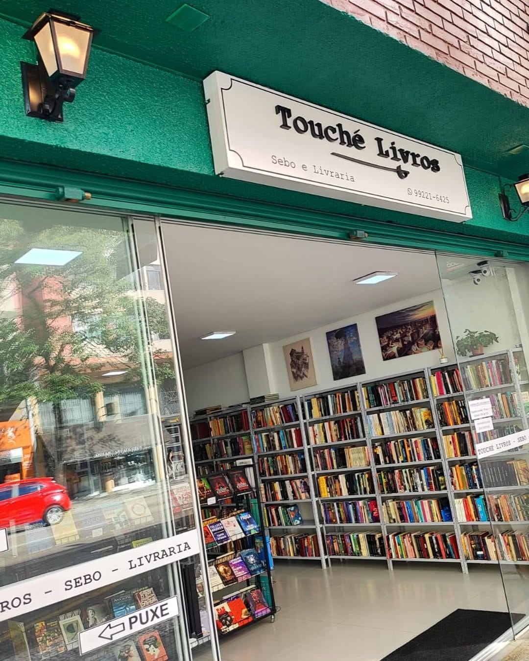 Post 9 by Touché Livros - Sebo e Livraria on Instagram (carousel)