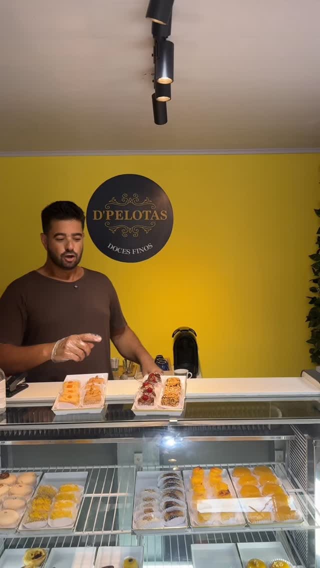 Post 9 by Doces de Pelotas  Florianópolis on Instagram (video)