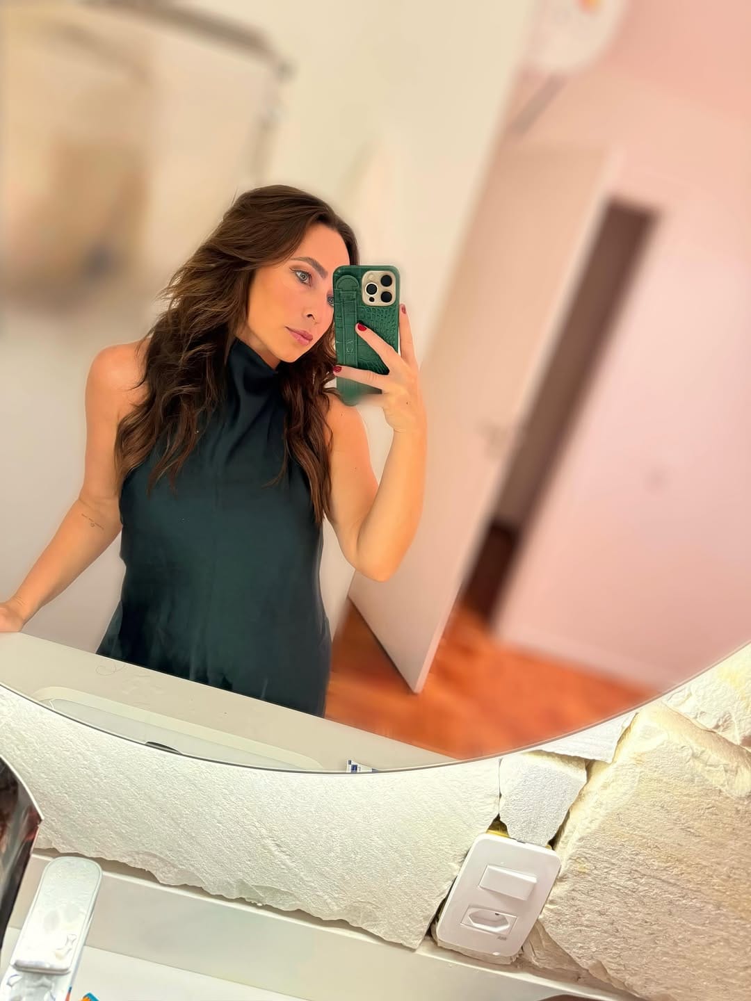 Post 1 by Alana Calbo on Instagram (carousel)