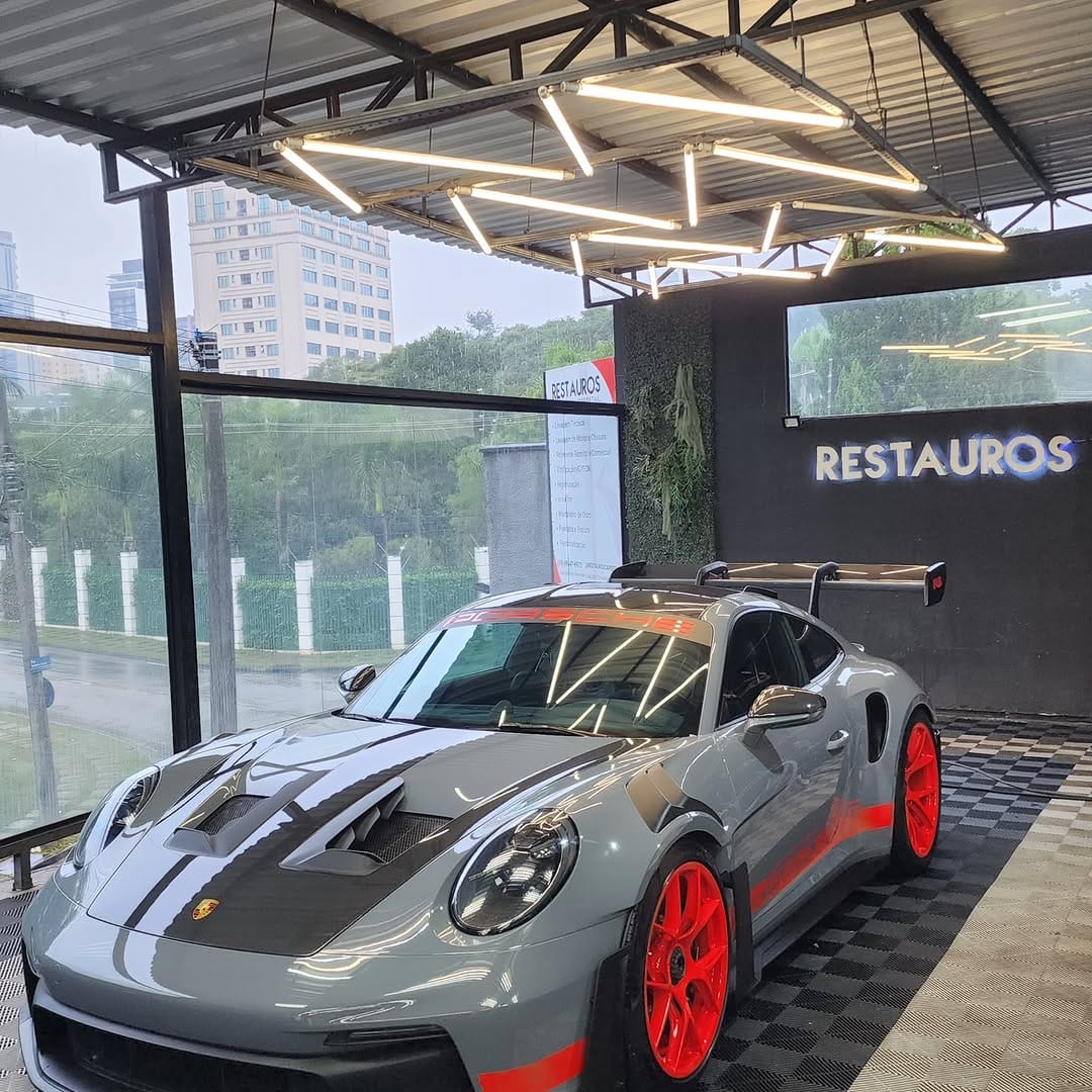 Post 1 by NTR Customs - Envelopamento on Instagram (carousel)