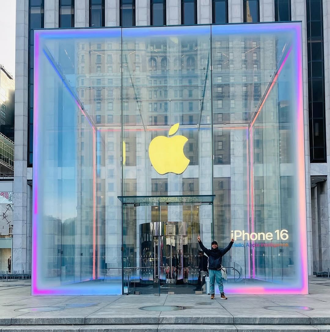 Post 5 by Coleção Apple on Instagram (carousel)
