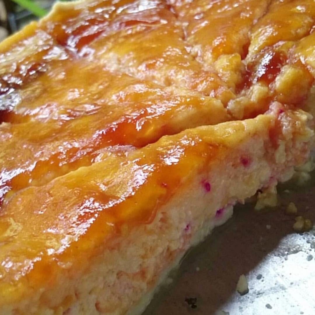 Post 6 by Crème de la Crème on Instagram (image)