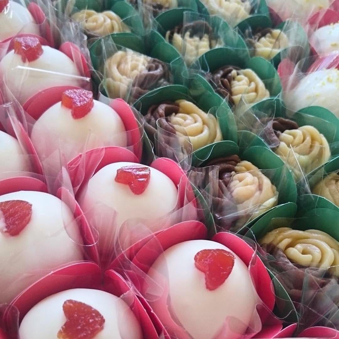 Post 8 by Crème de la Crème on Instagram (image)