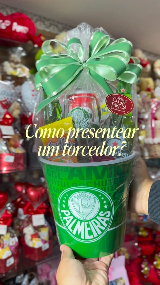 Post 4 by C L E I D E  &  F A B I  💝🎁 on Instagram (video)