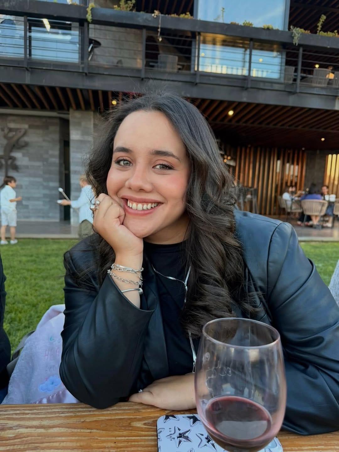 Post 2 by Fer Miranda🌻 on Instagram (carousel)
