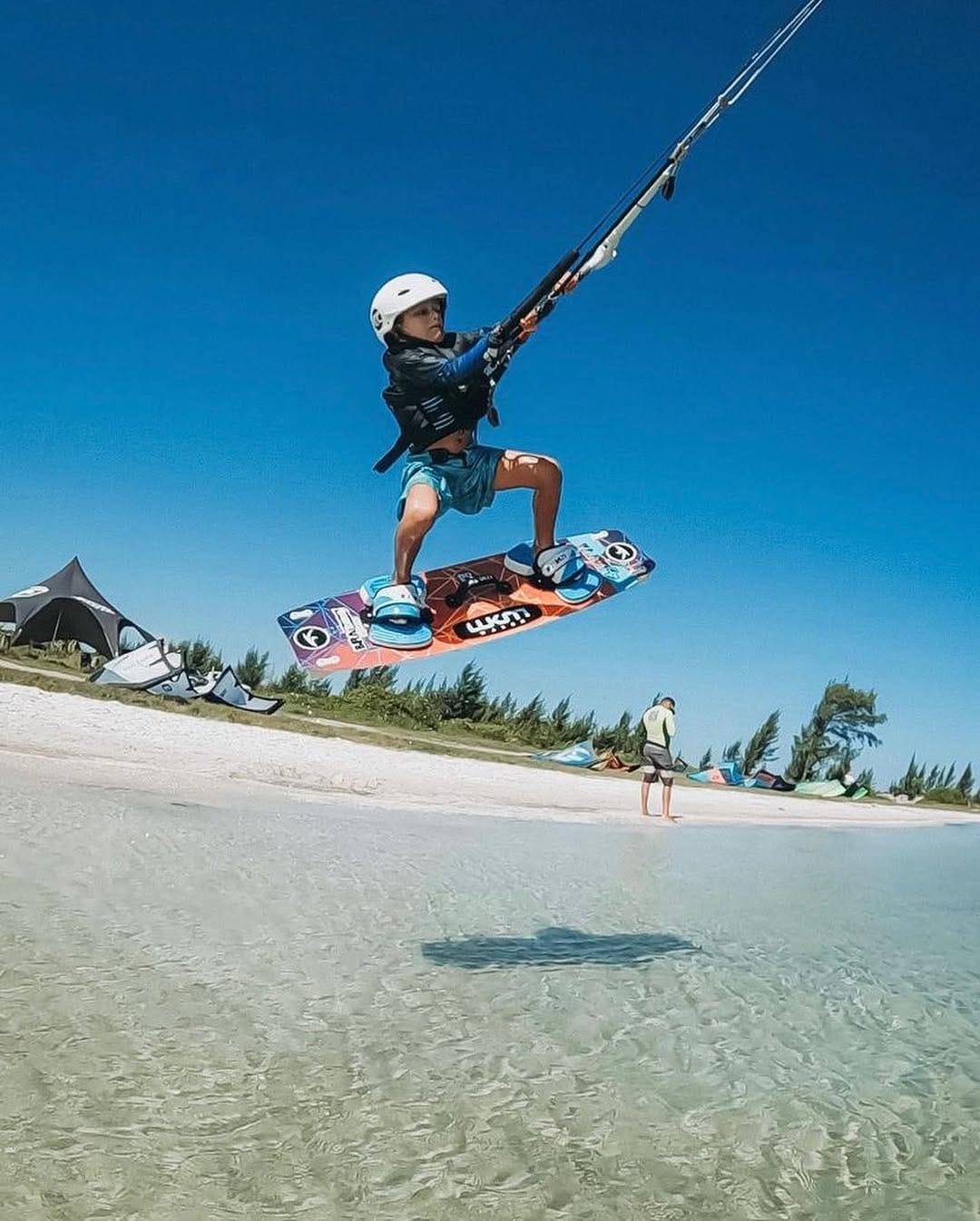 Post 7 by Kitesurf Rio on Instagram (carousel)