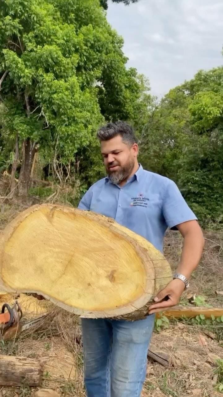 Post 8 by MADEARTE MÓVEIS EM MADEIRA on Instagram (video)