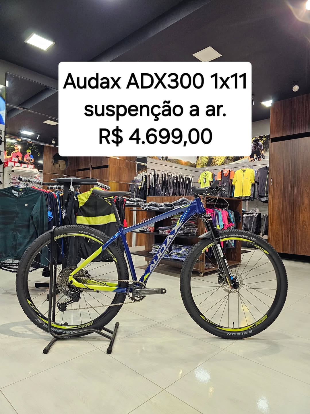 Post 7 by Estação Bike on Instagram (carousel)