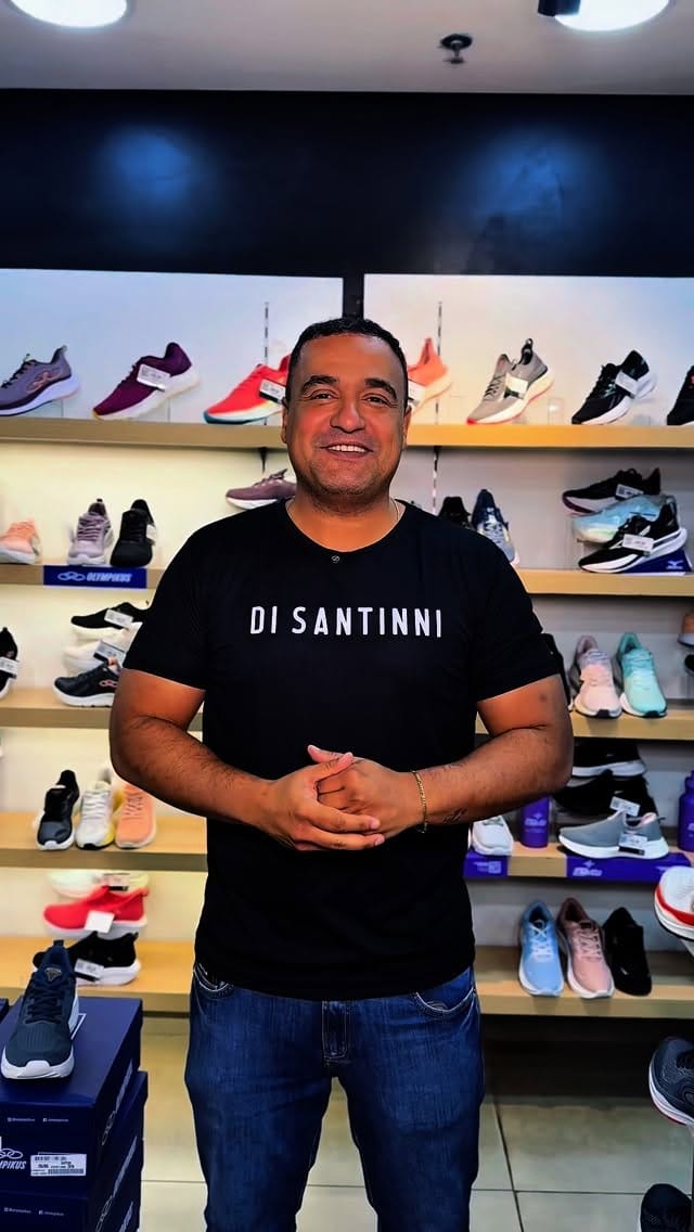 Post 8 by DI SANTINNI on Instagram (video)