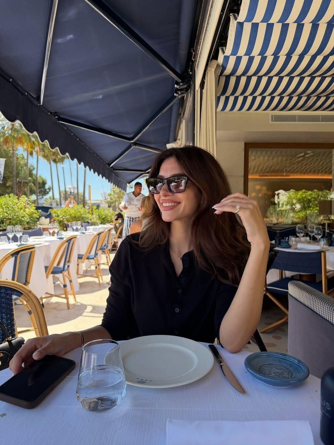 Post 4 by Melisa Aslı Yazıcı on Instagram (carousel)
