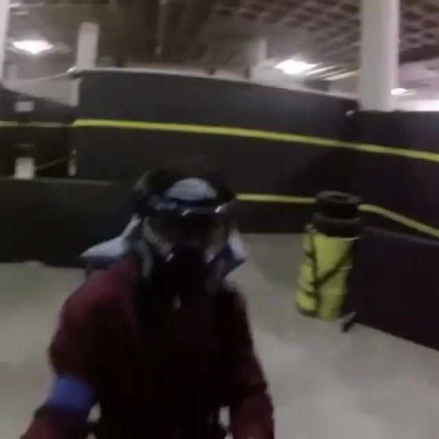 Post 4 by Loja Blowback on Instagram (video)