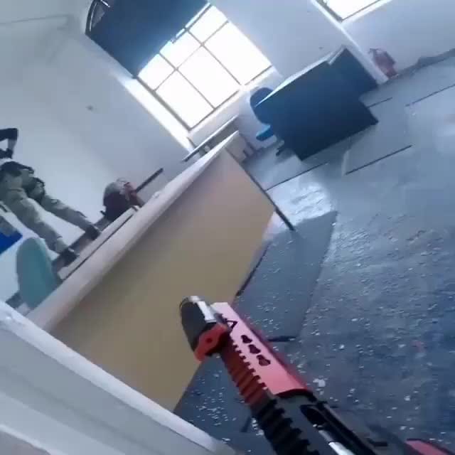 Post 9 by Loja Blowback on Instagram (video)