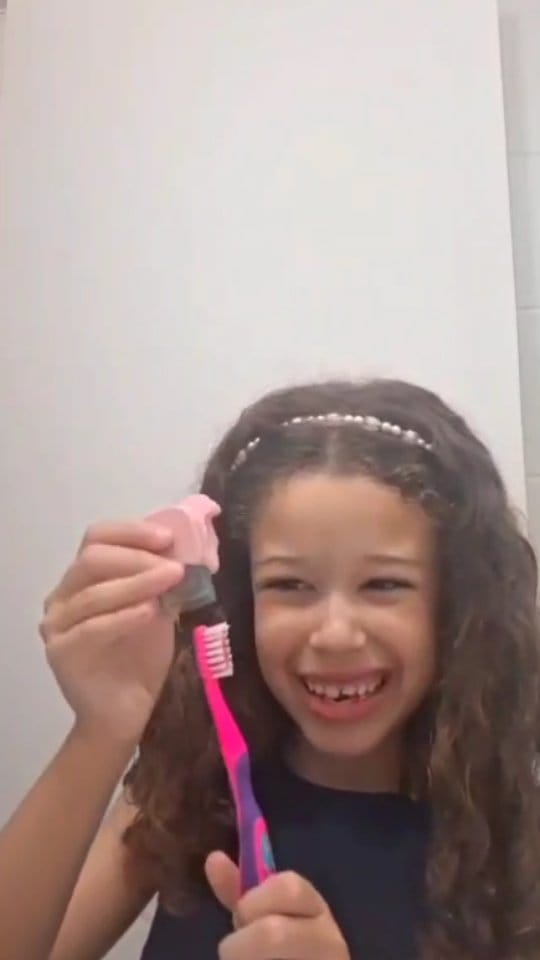 Post 4 by Ana Luiza | Odontopediatra | Pediatria on Instagram (video)