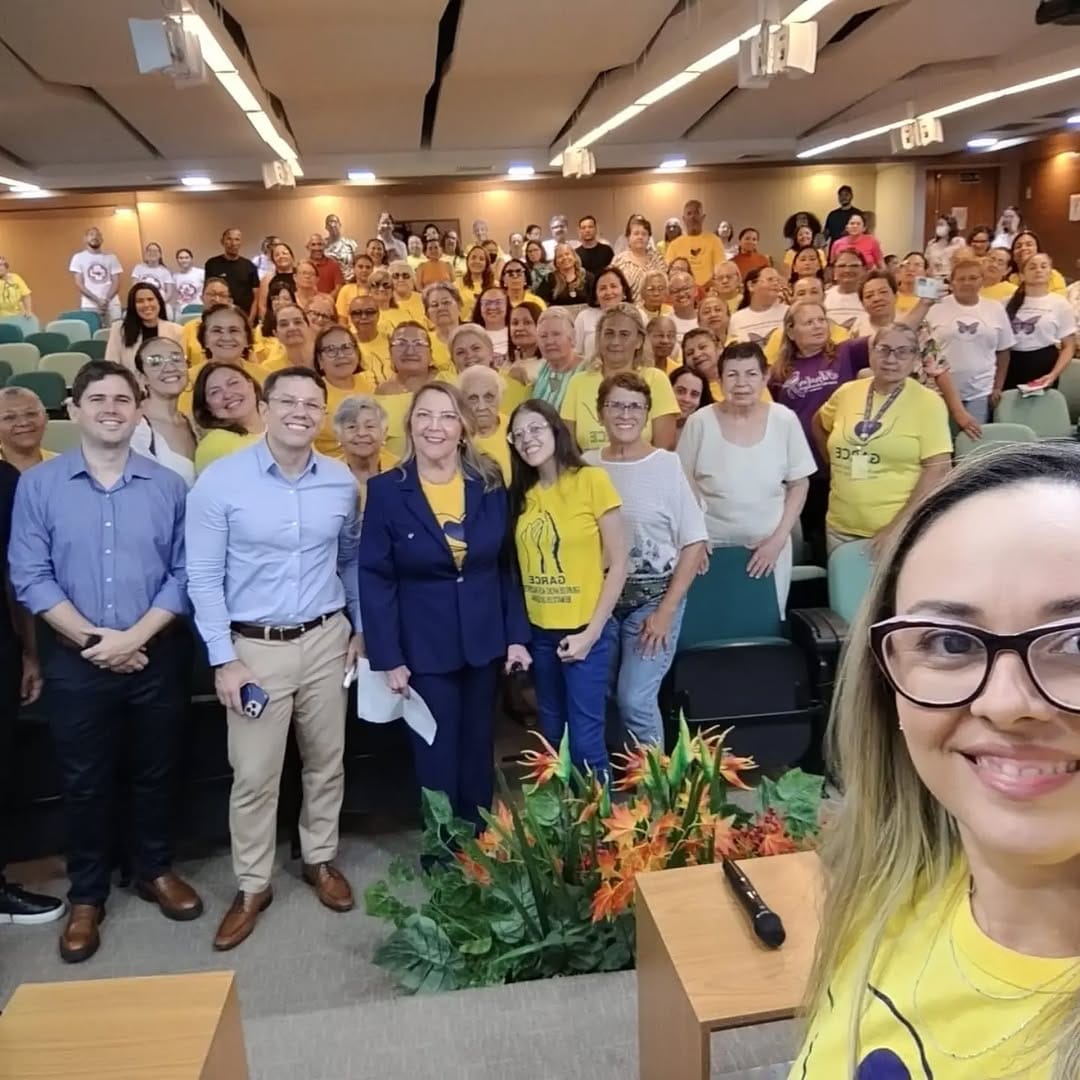 Post 10 by GARCE-Grupo de Apoio aos Reumáticos do Ceará on Instagram (carousel)