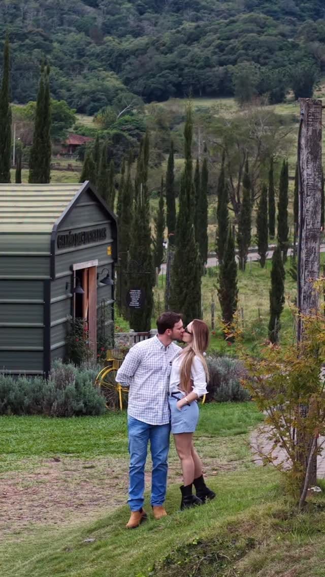 Post 7 by Amanda Brum Maroso on Instagram (video)