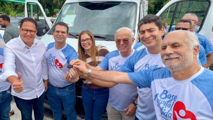 Post 7 by Hospital de Base Luís Eduardo Magalhães Oficial on Instagram (carousel)