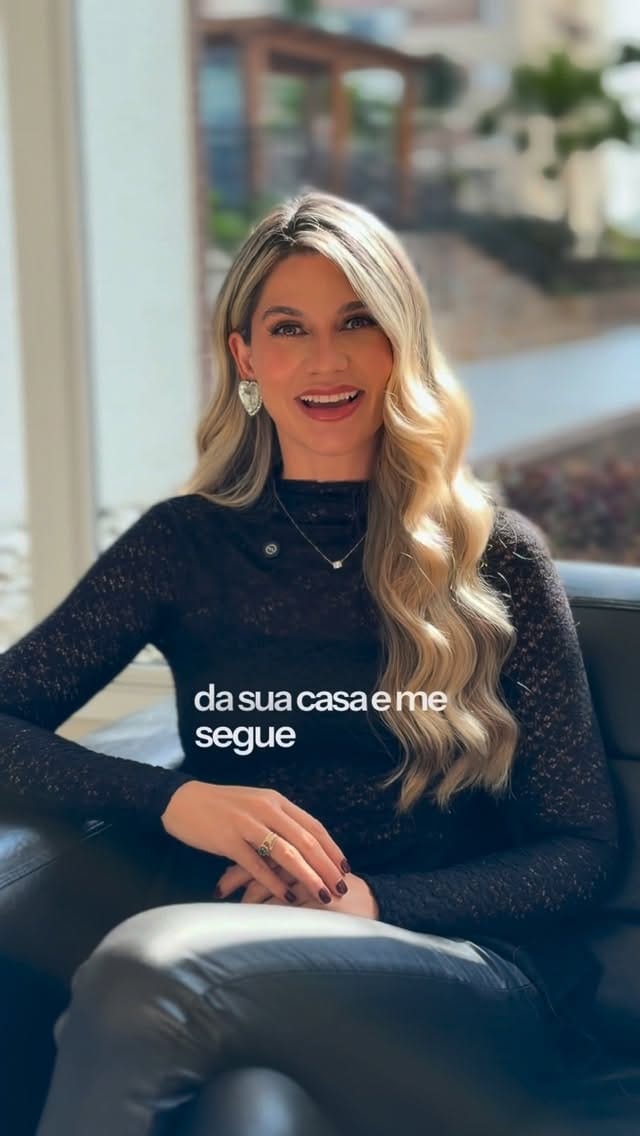 Post 1 by Fiama Javascki Siqueira on Instagram (video)