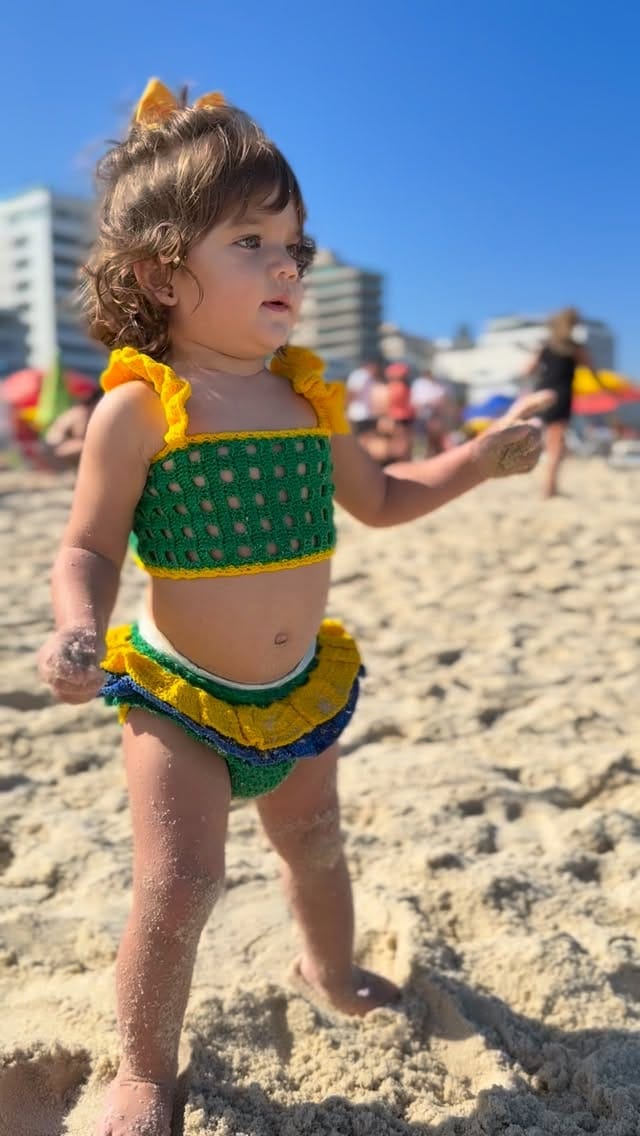 Post 2 by Fiama Javascki Siqueira on Instagram (video)