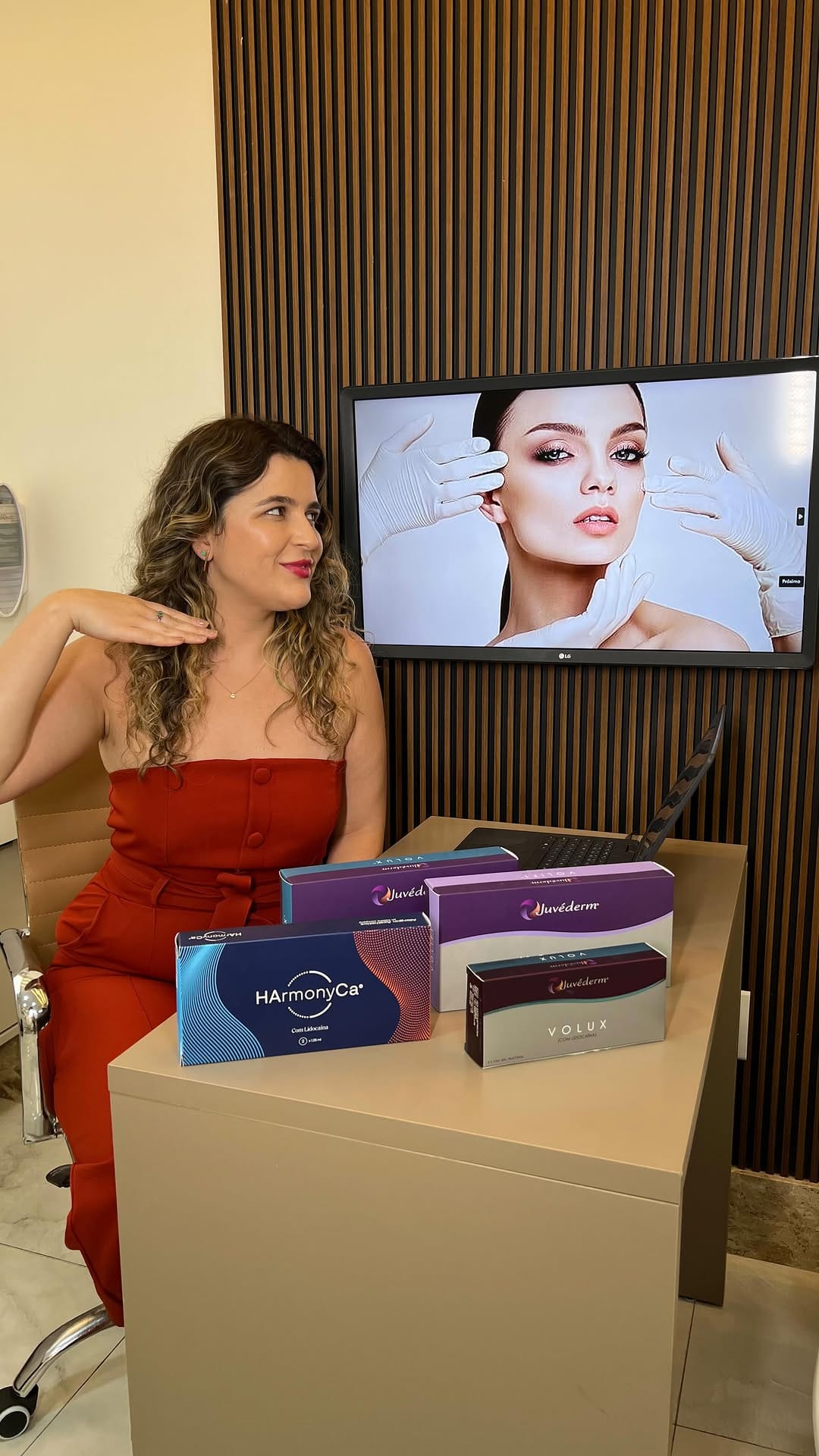 Post 3 by Fabiana Gonçalves | Harmonização Facial Lauro de Freitas on Instagram (video)