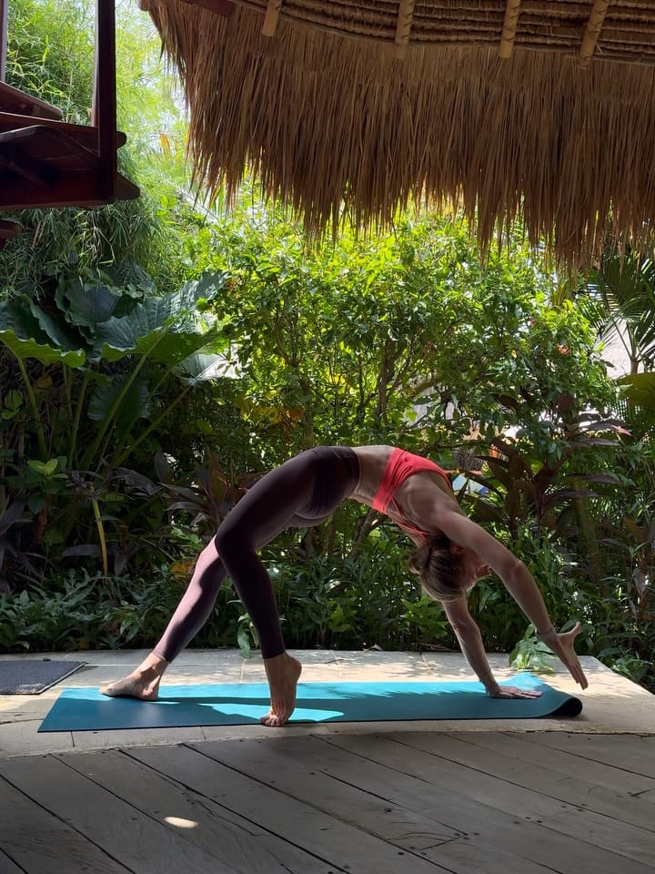Post 4 by Yoga teacher. Psychoanalyst on Instagram (carousel)